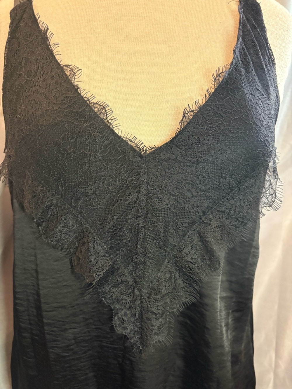 Universal Standard Black Lace-Trim Slip Dress - Adjustable Straps - Picture 2 of 9